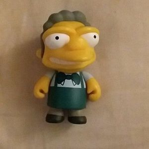 Kidrobot- The Simpsons Moe's Tavern Moe